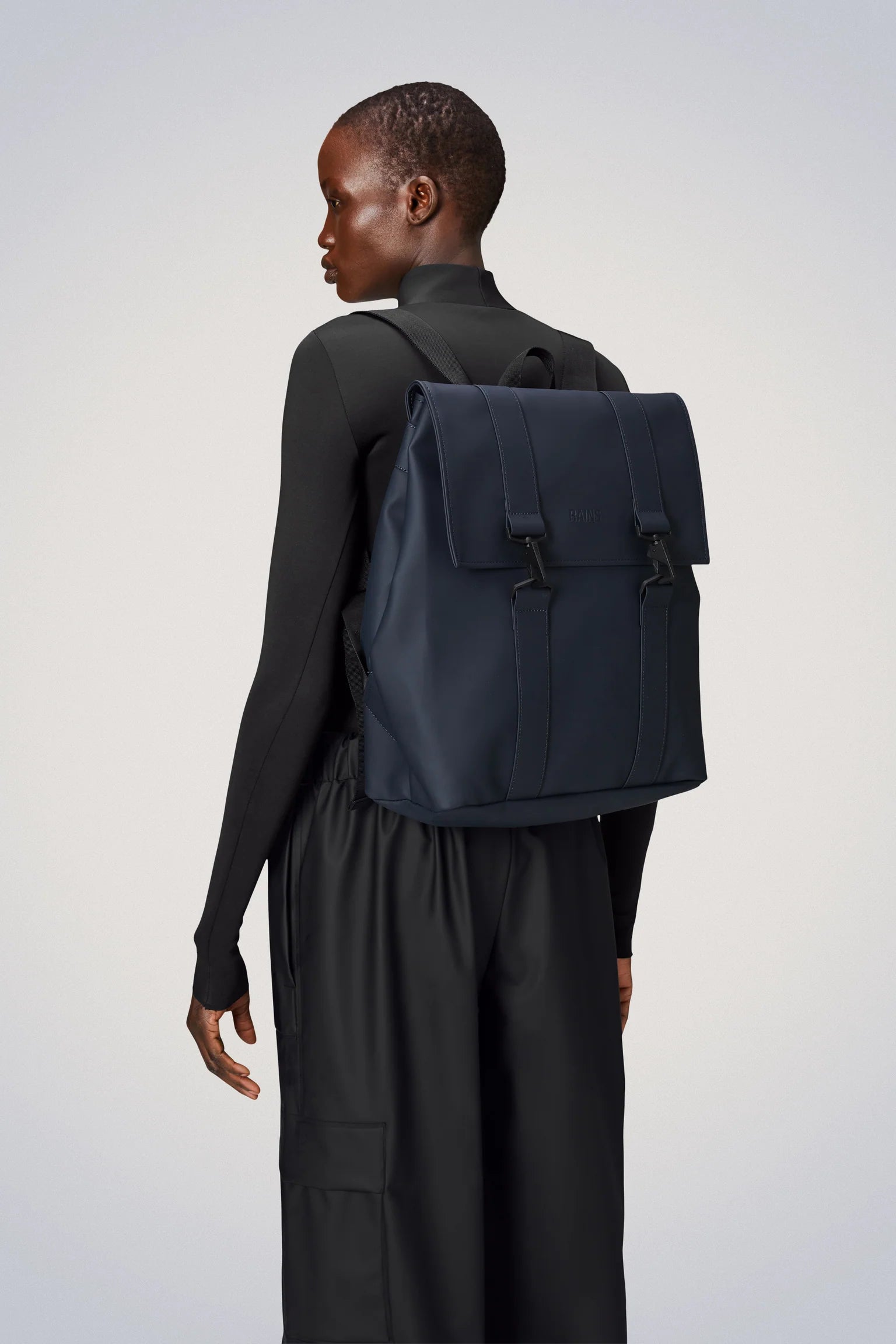 Rains MSN Bag in Navy
