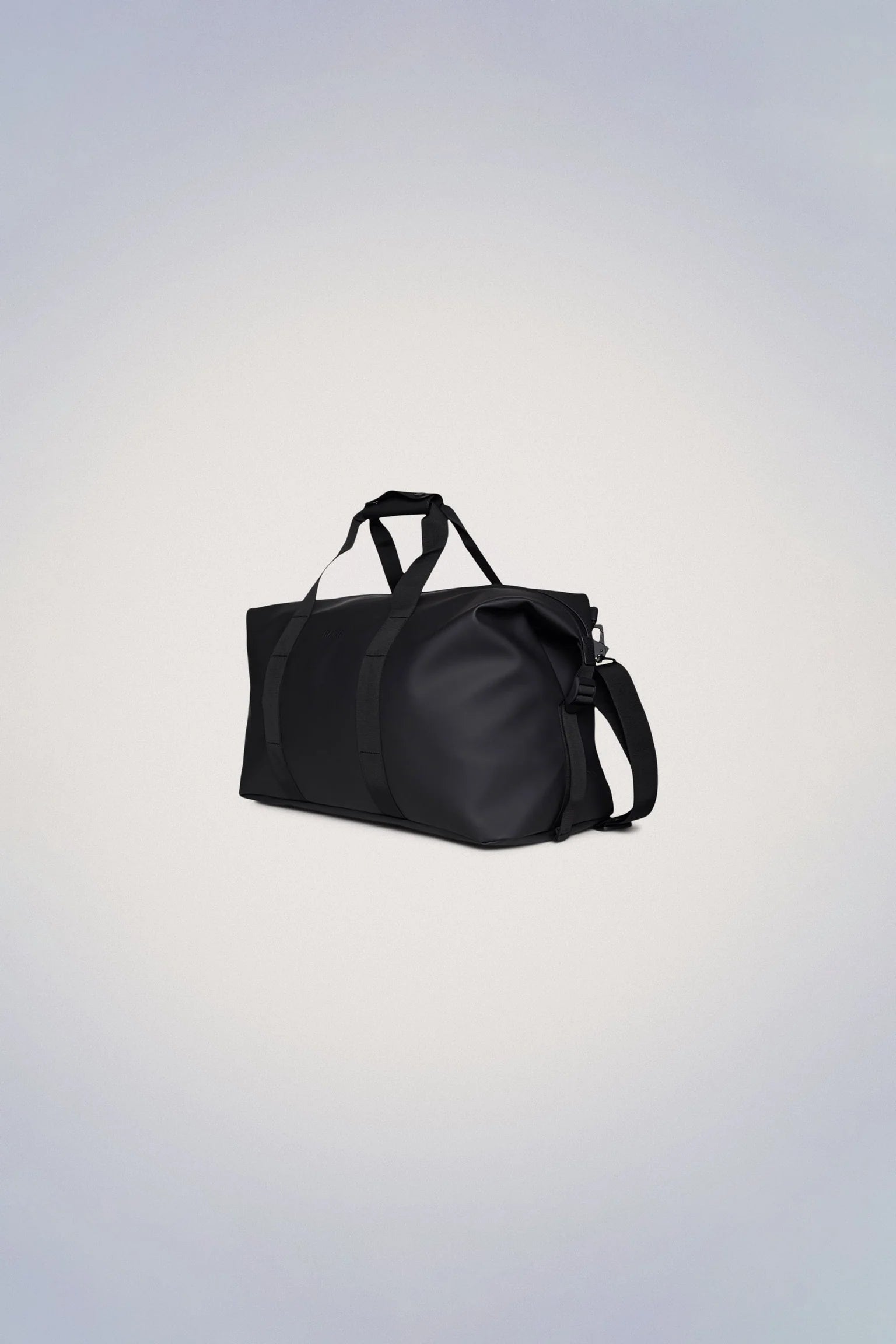 Rains Hilo Weekend Bag in Black