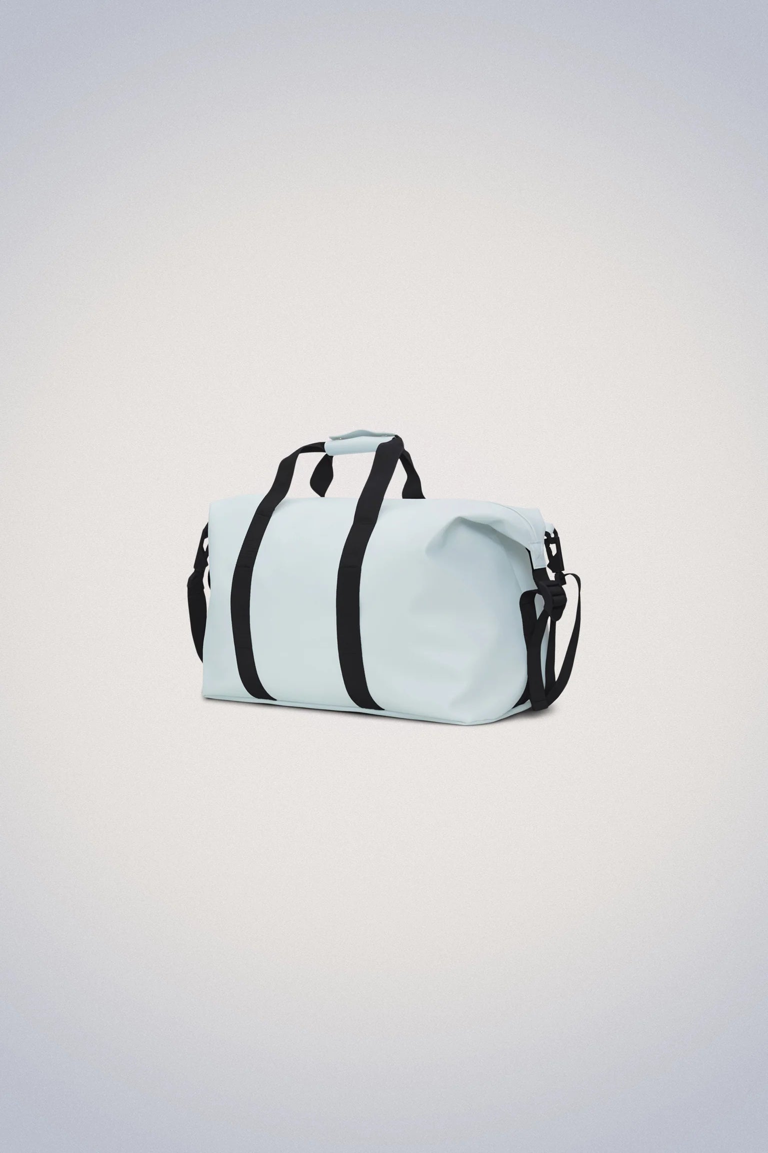 Rains Hilo Weekend Bag in Wind