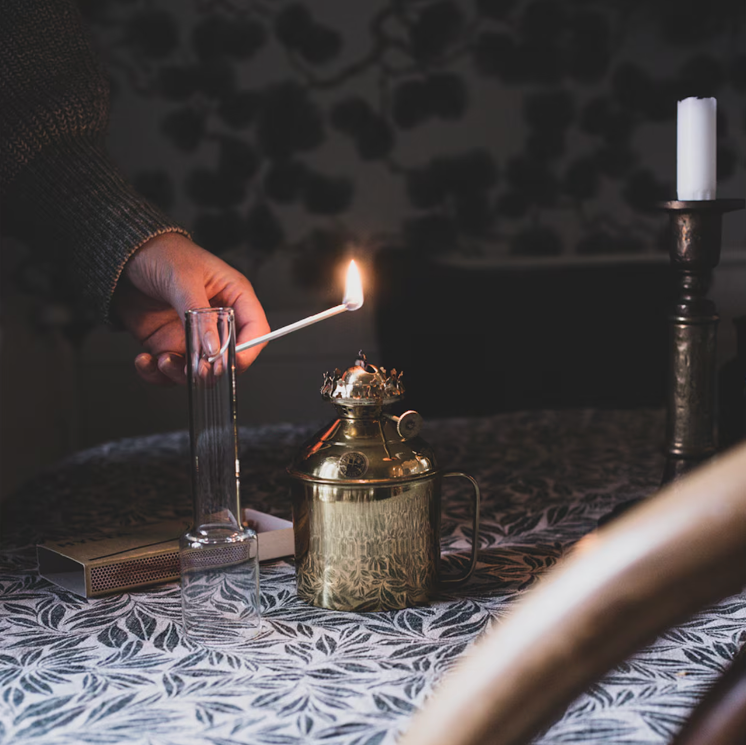 Kerosene Lamp Linne in Antique Brass 27cm
