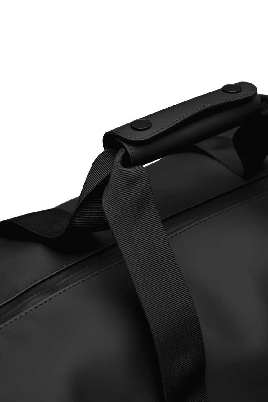 Rains Hilo Weekend Bag Small in Black