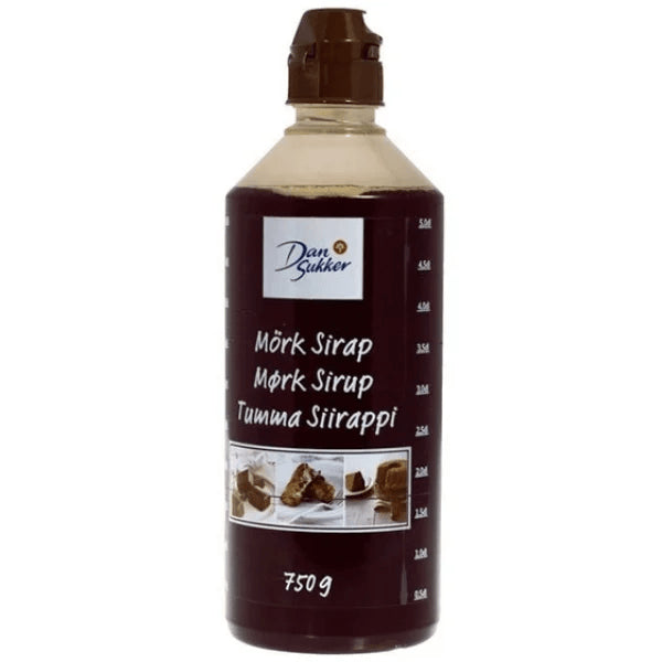 Deli Dansukker Mork Sirap – Dark Syrup 750g features a brown cap and measurement markings, ideal for infusing your recipes with a rich, molasses-like flavor.
