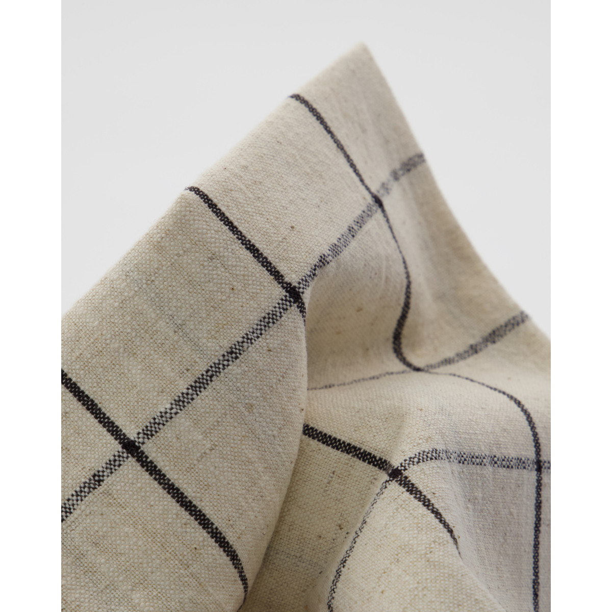 Checkered Napkins in Cotton and Linen, Black and Off-White, Set of 4