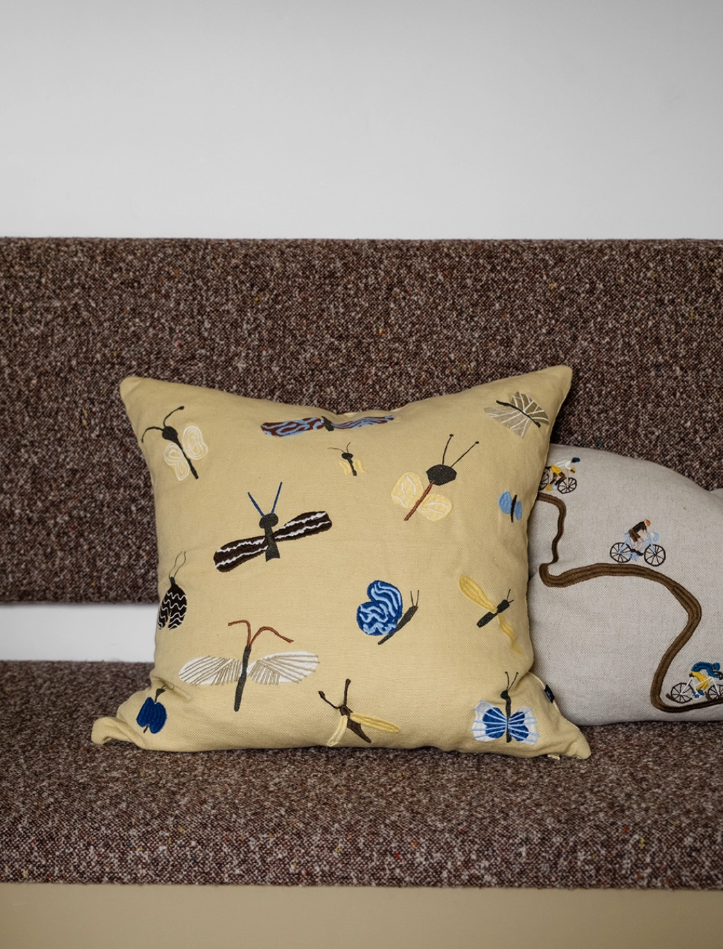 Slända (Dragonfly) Embroidered Cushion Cover
