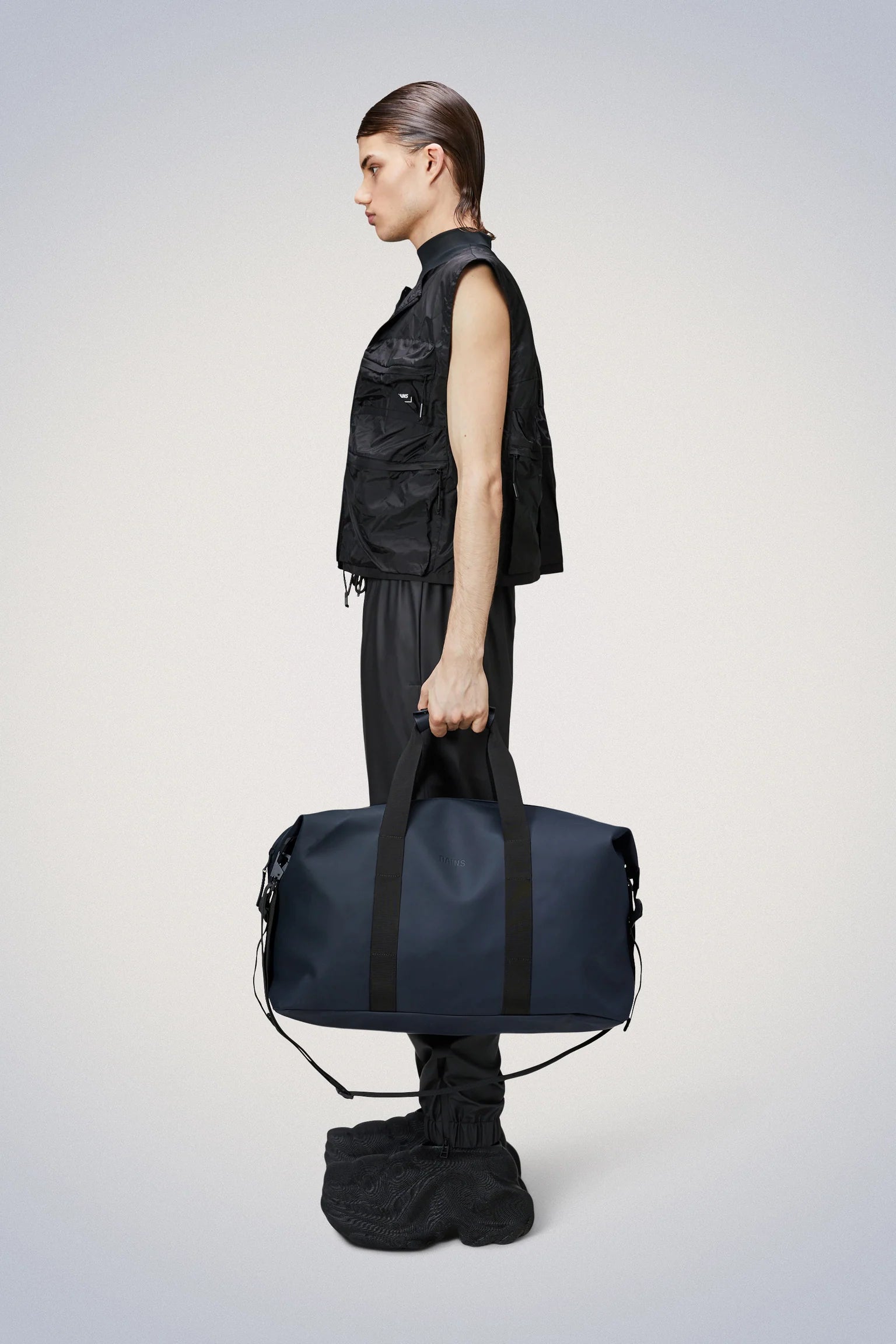 Rains Hilo Weekend Bag in Navy