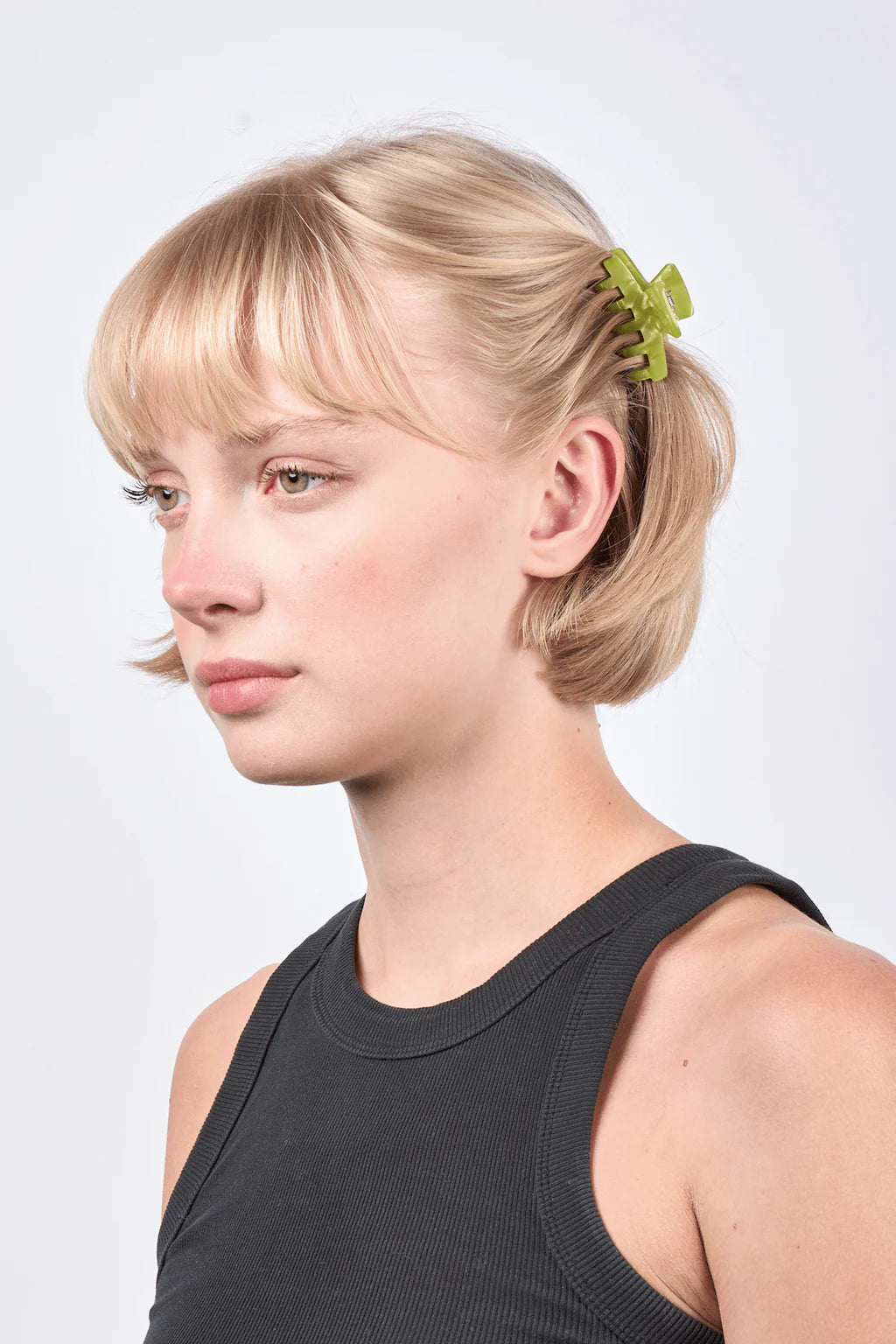 Lea Everyday Mini Hair Claw Clip in Green