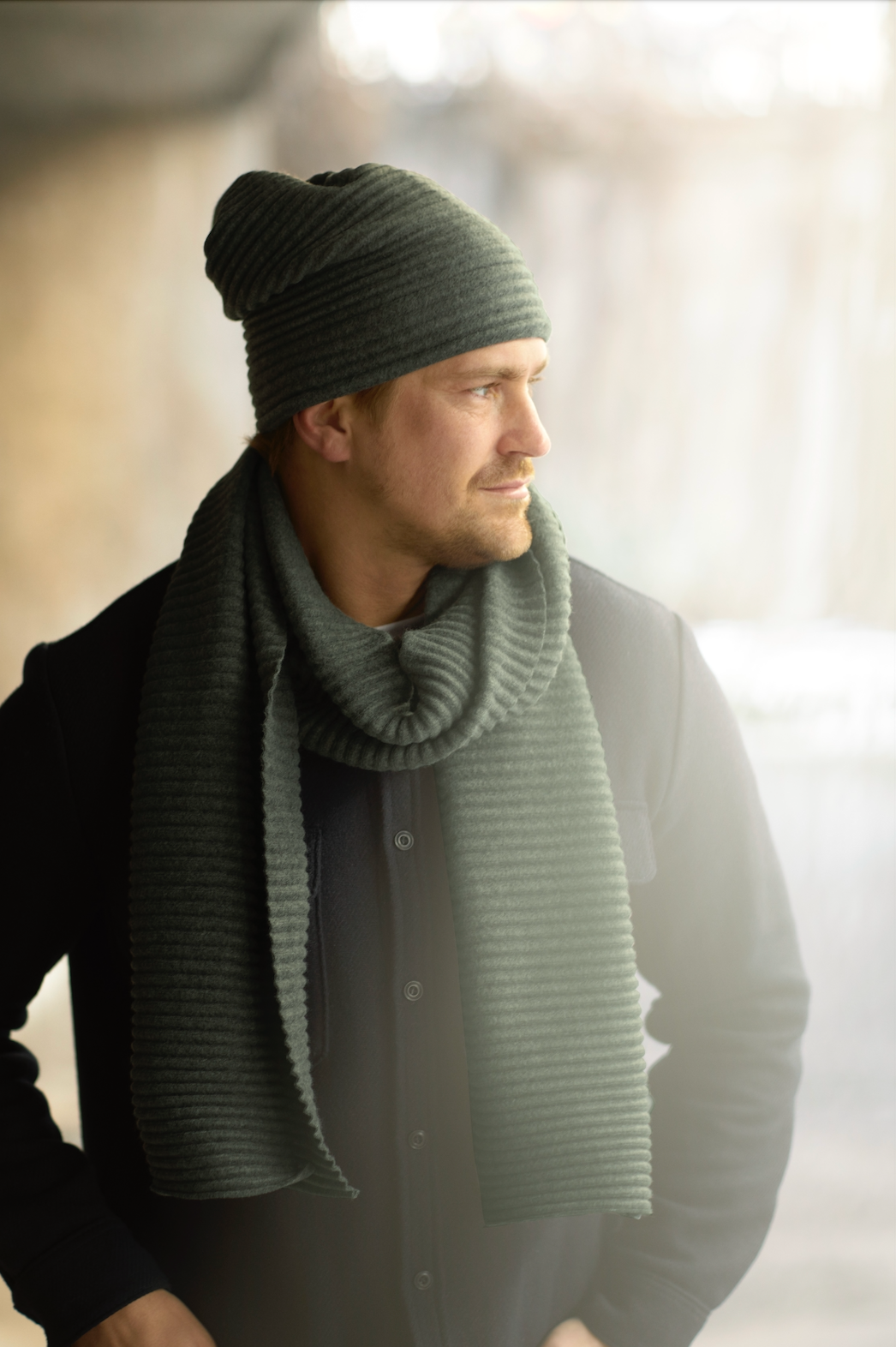 Pleece Scarf Long in Forest Green