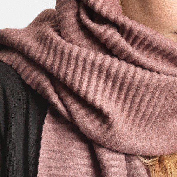 Pleece Scarf Long in Pink