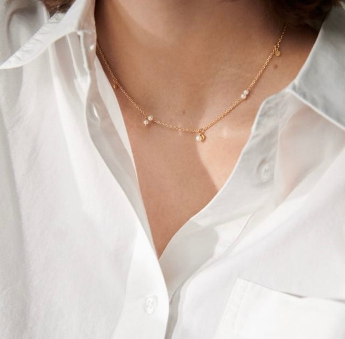 Ocean Pearl Necklace in Gold