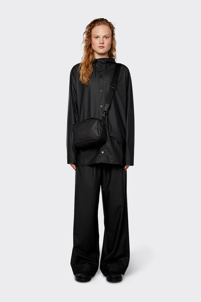 Rains Box Bag in Black