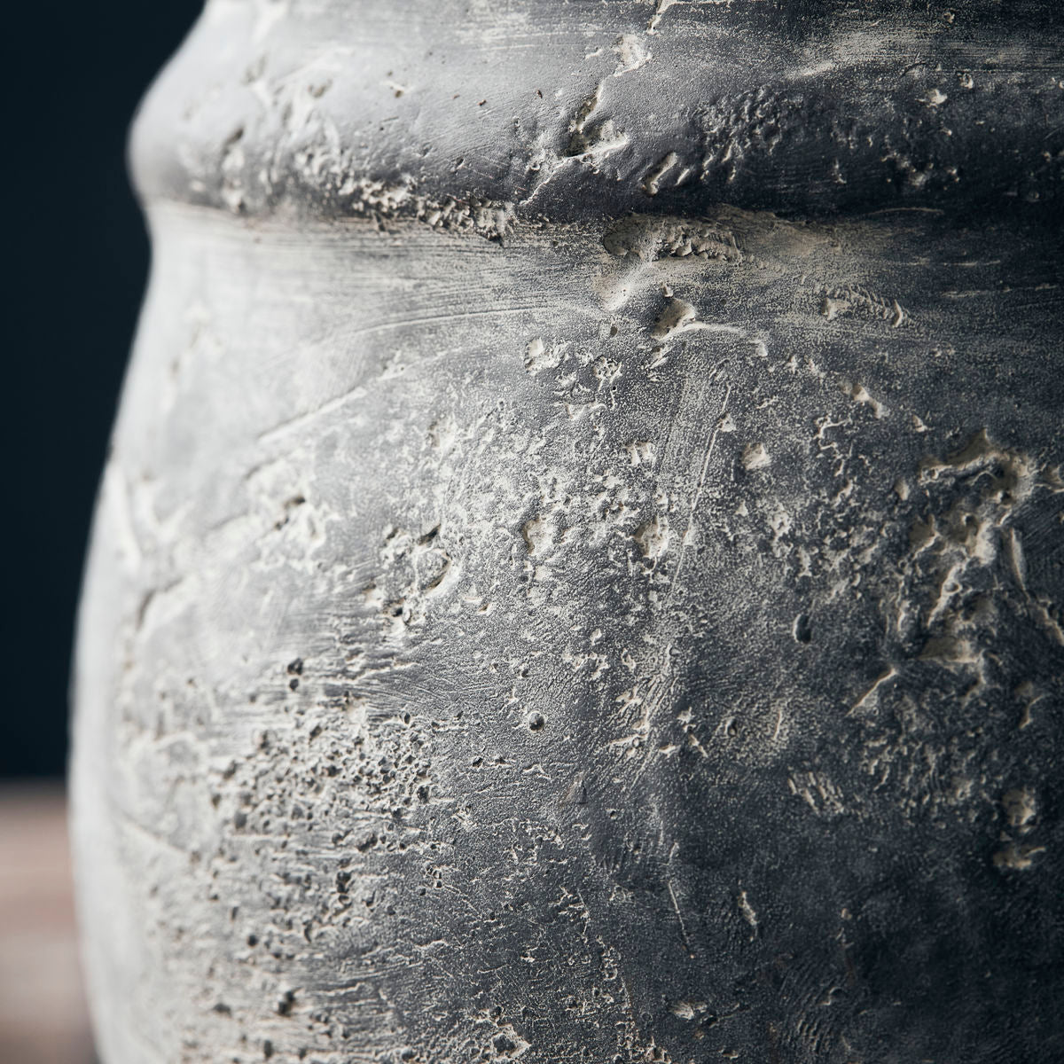Planter Rube Grey in Cement