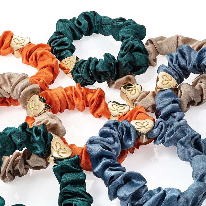 Silk Scrunchie Gold Heart · chive green