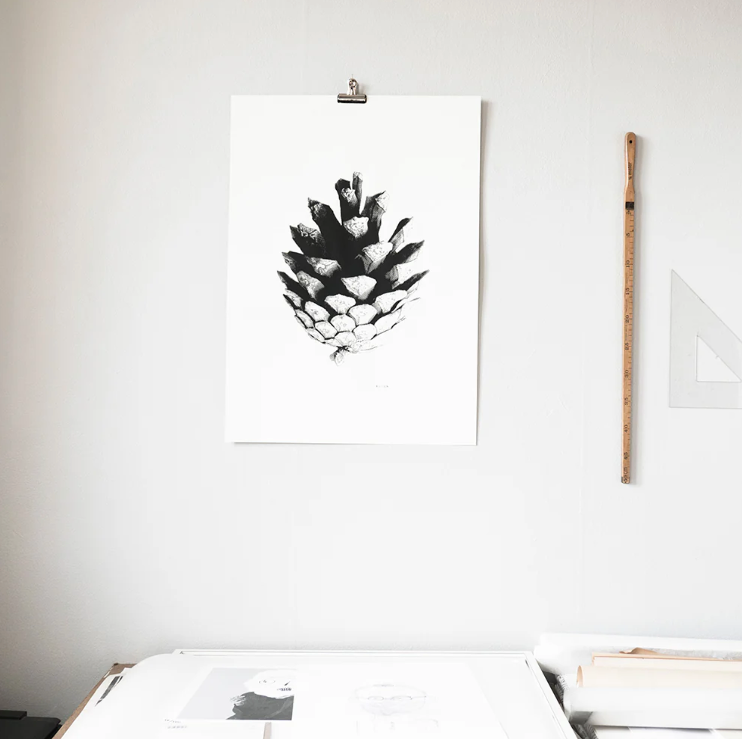 Screenprint Kotten (pinecone) 46cm x 64cm - Blabar Nordic Living