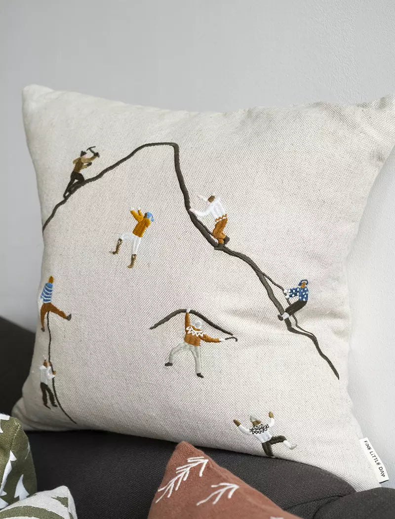 Mountain Climbers Embroidered Cushion Cover w. Inner Cushion