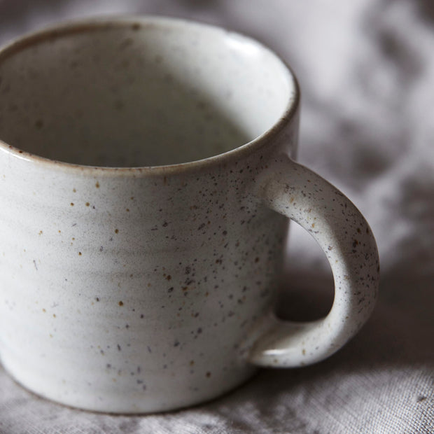 Espresso Cup Pion in Stoneware Grey/White