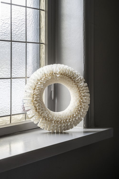 Wreath Stockholm Handfolded in Paper, White 35cm